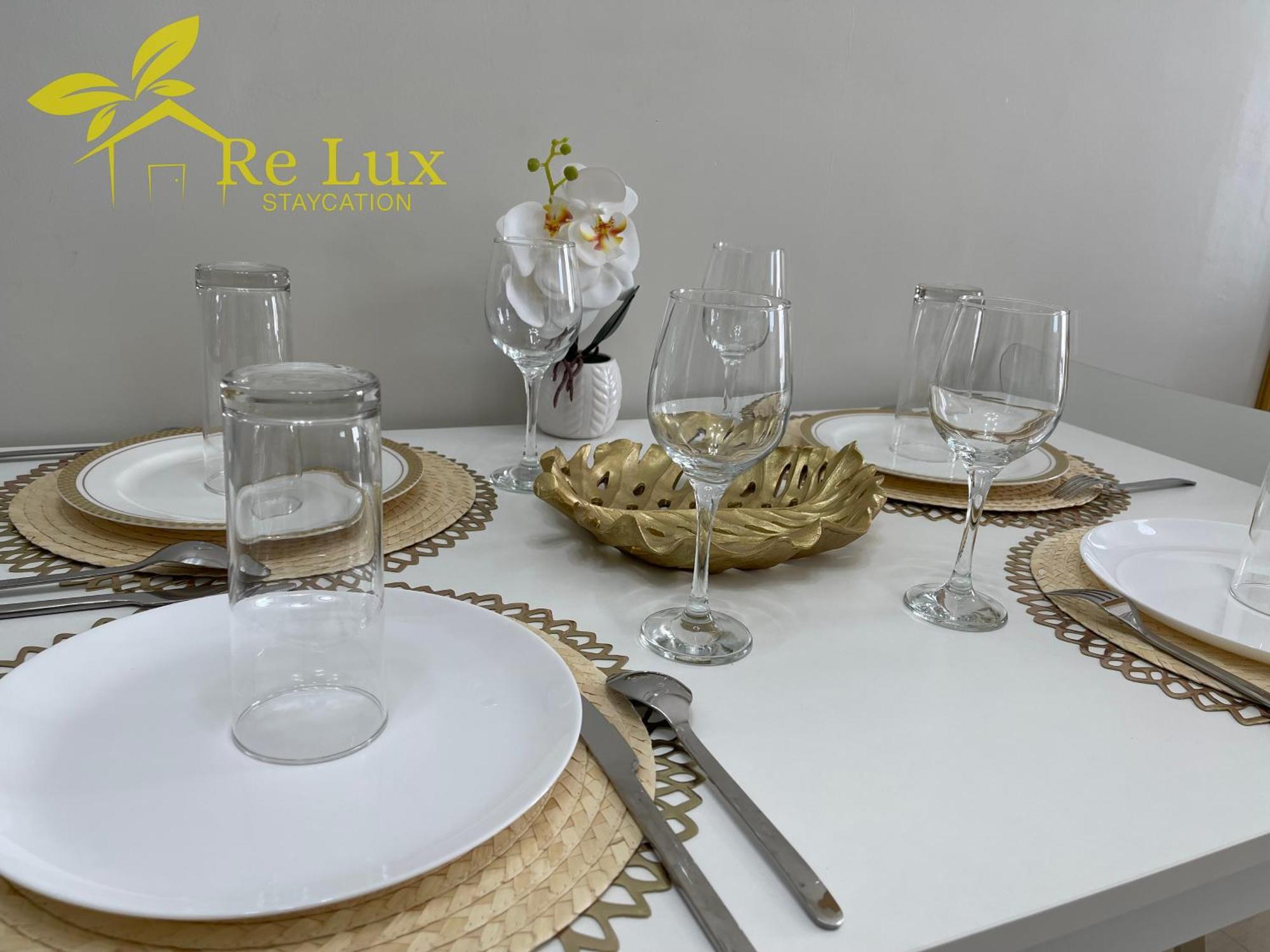 Re Lux Staycation, Near Naia Apartment