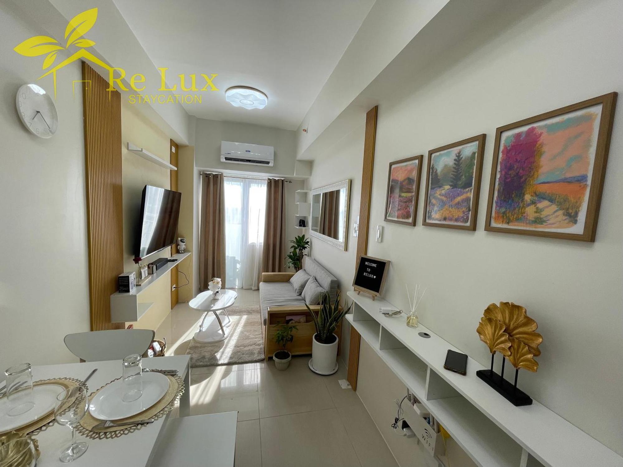 Re Lux Staycation, Near Naia Manila