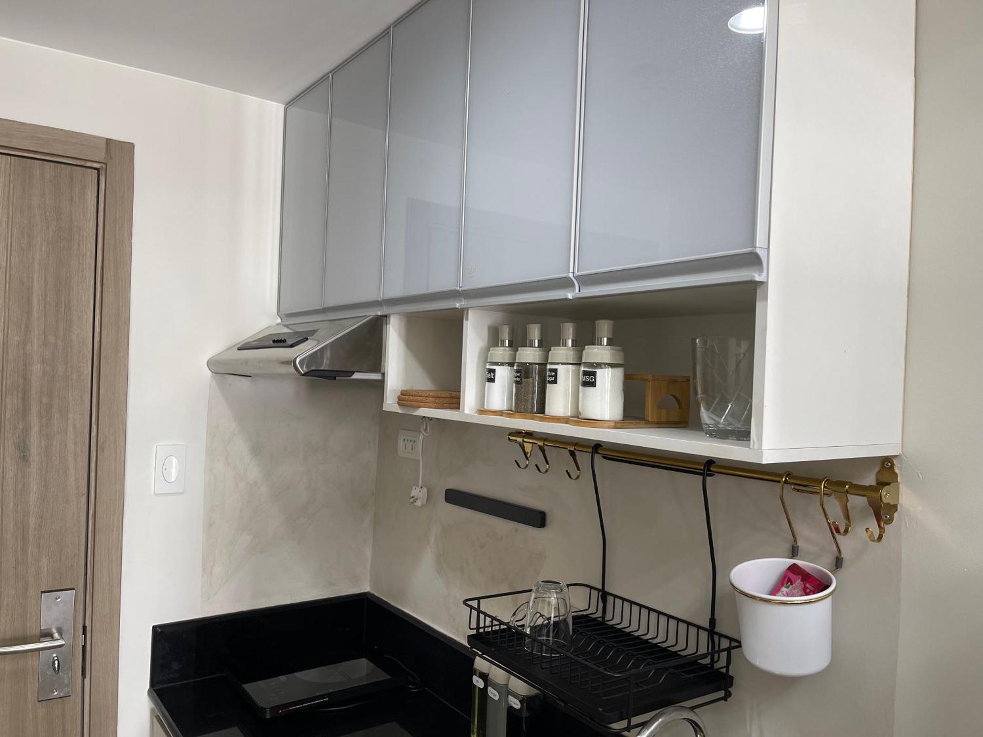 Apartment Re Lux Staycation, Near Naia Manila